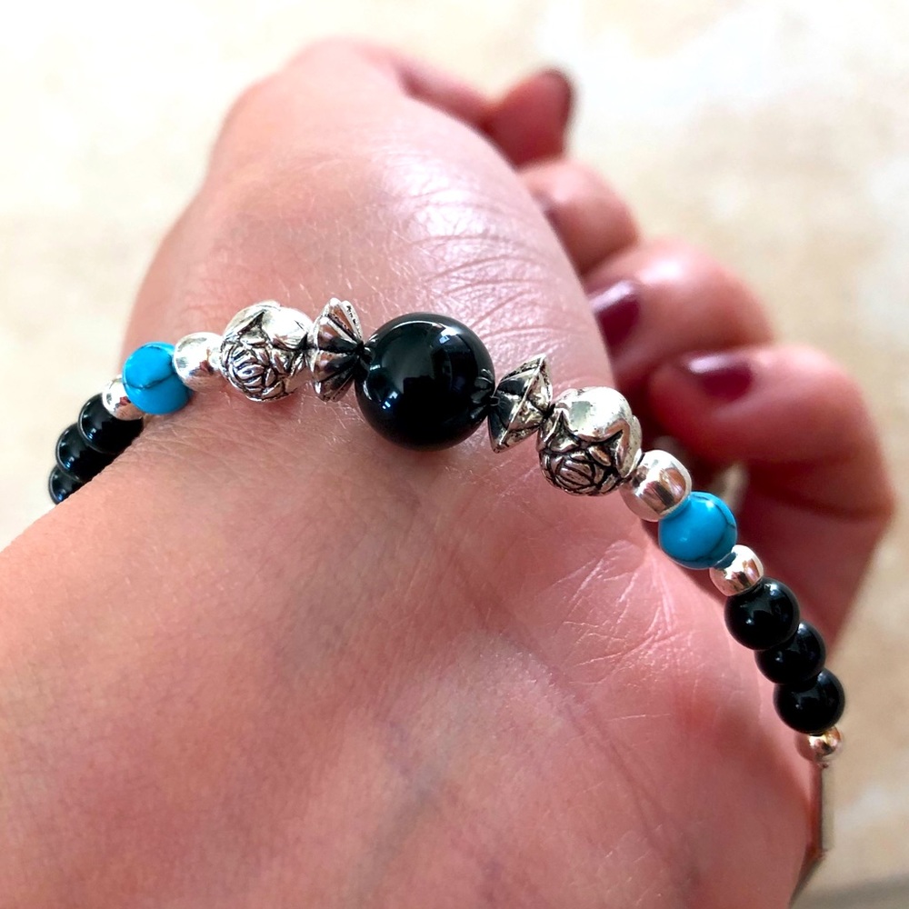 Never used: Handmade silver bracelet from great canyon